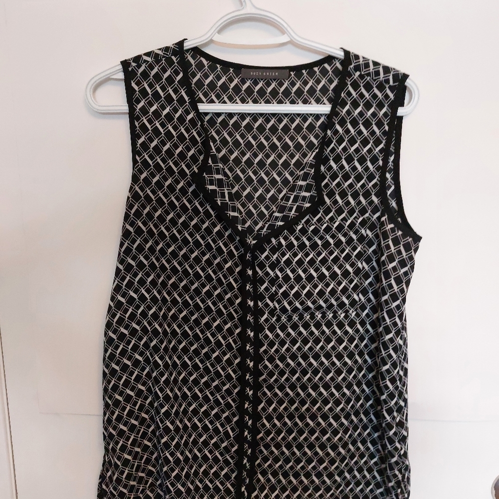Ladies top.